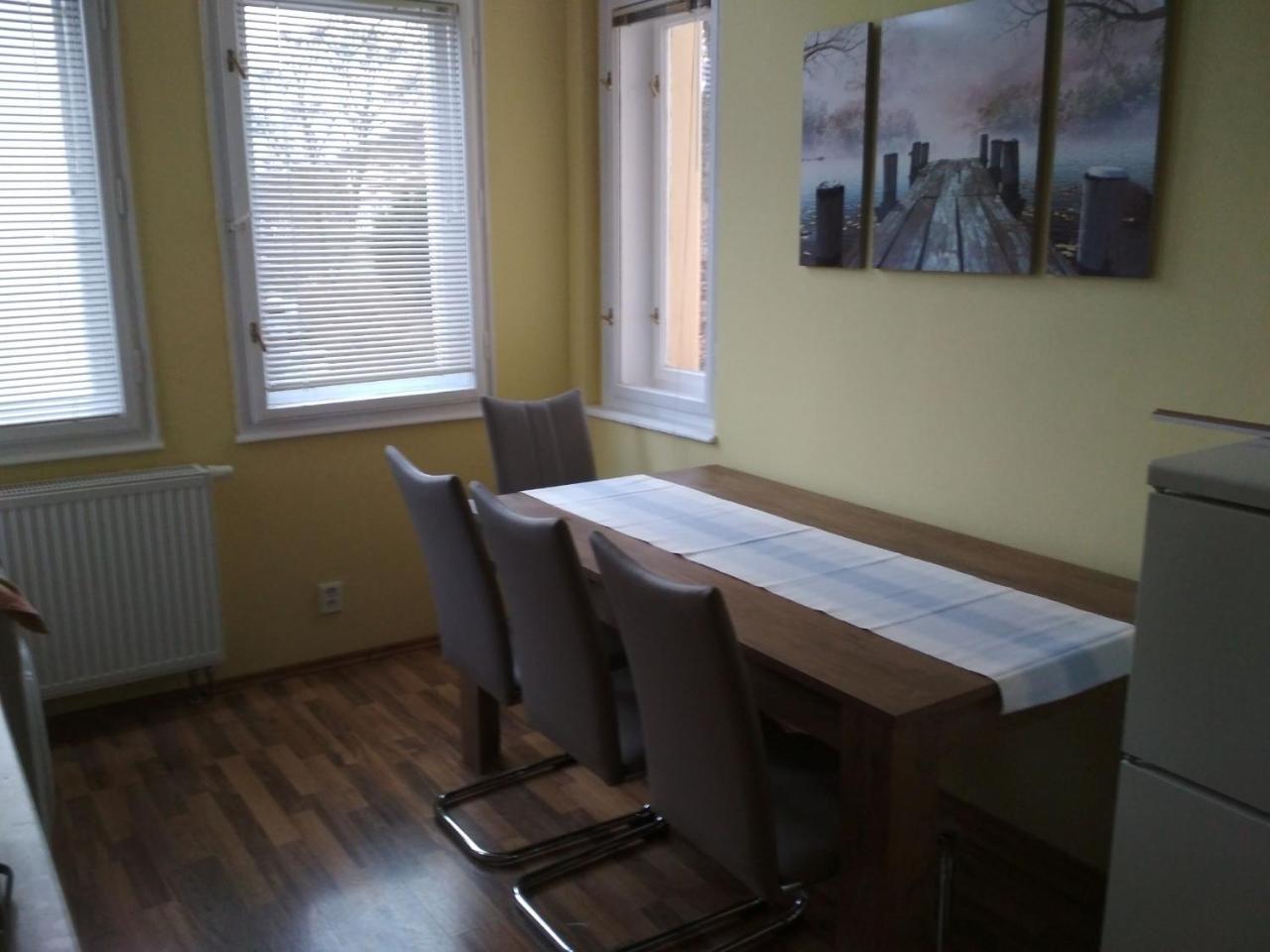 Appartement Imperia à Karlovy Vary Extérieur photo