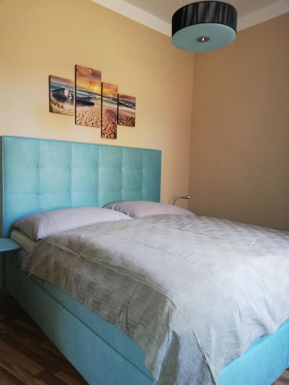 Appartement Imperia à Karlovy Vary Extérieur photo