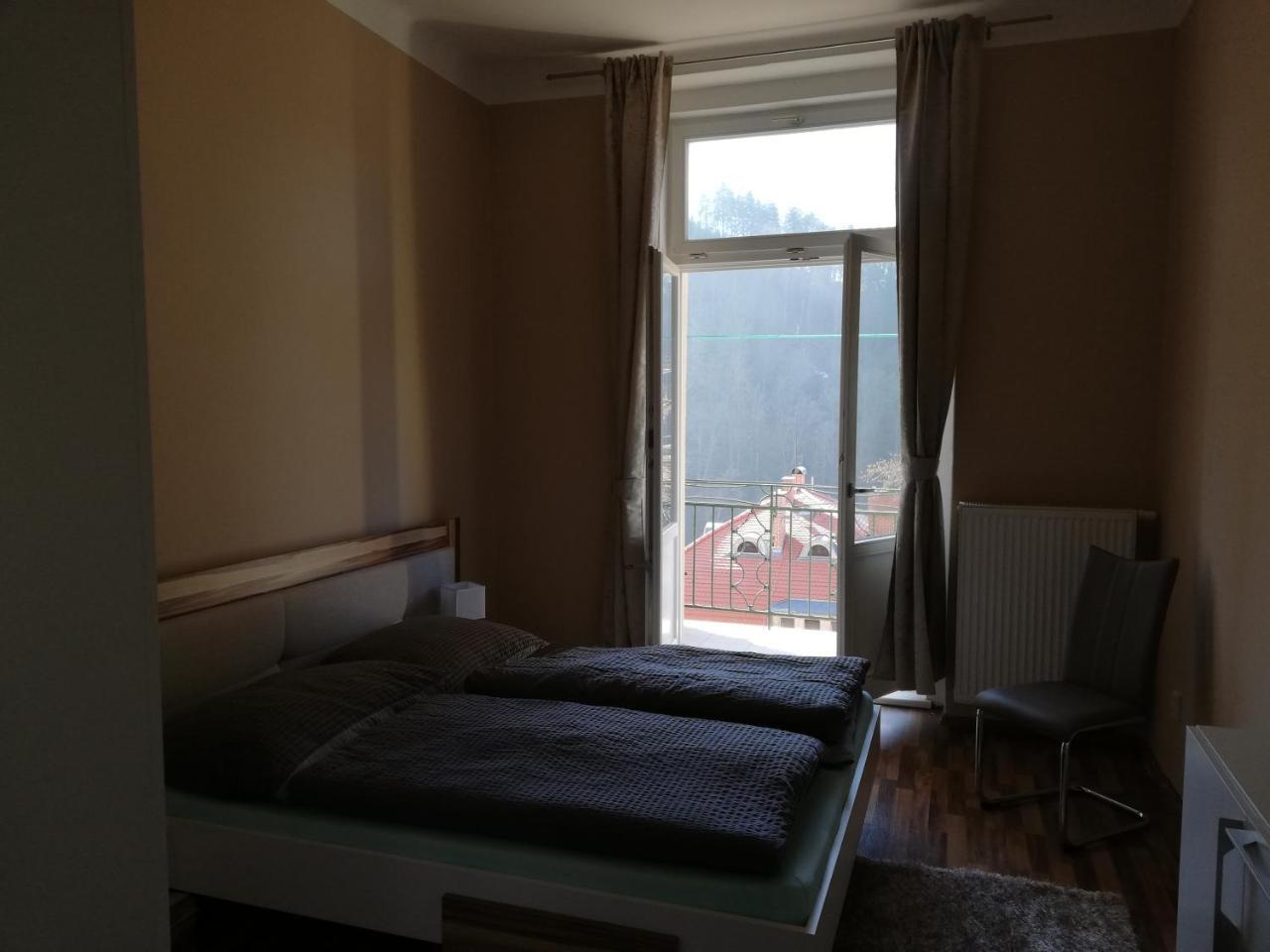 Appartement Imperia à Karlovy Vary Extérieur photo