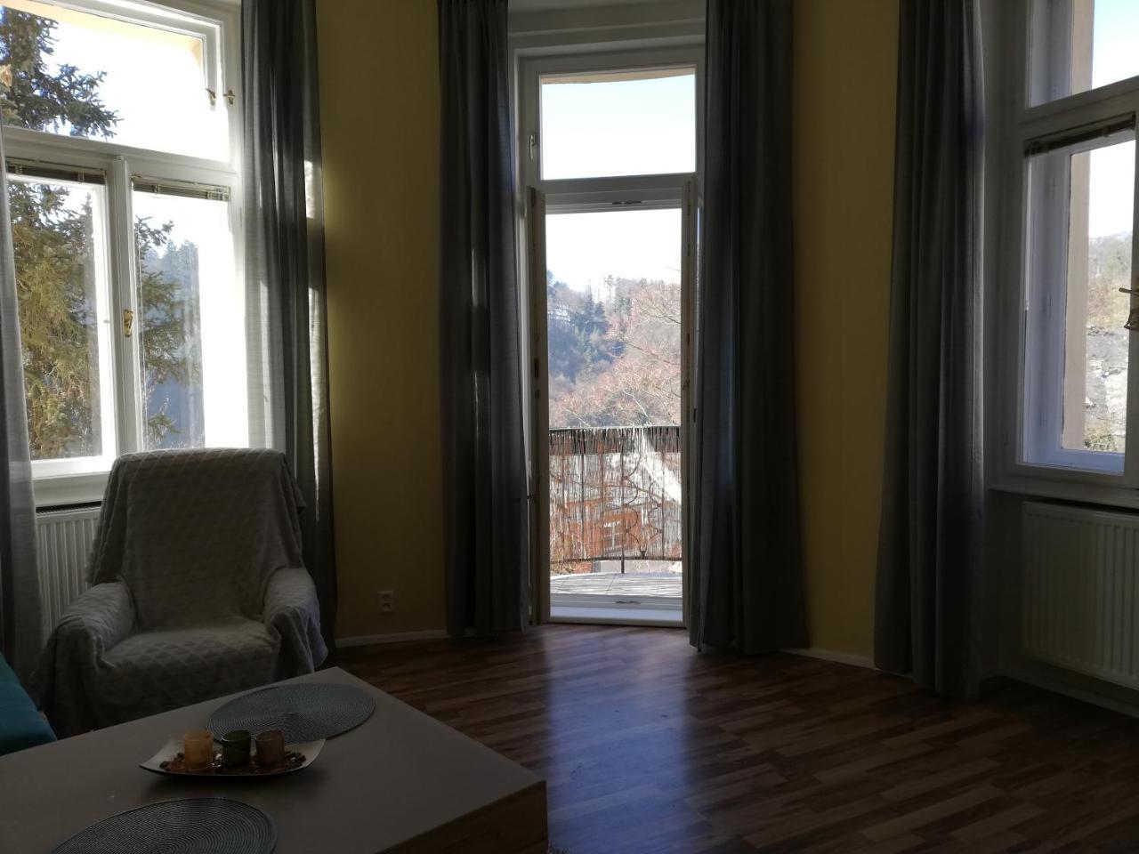Appartement Imperia à Karlovy Vary Extérieur photo
